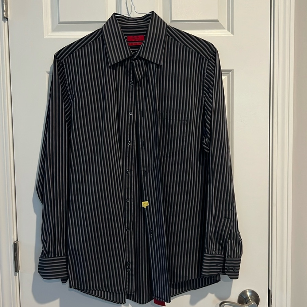 Alfani Mens Fitted Easy Care Black/white button up dress shirt - Size 16 (34-35)